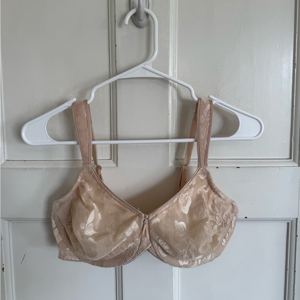 Wacoal Awareness‎ bra size 36D